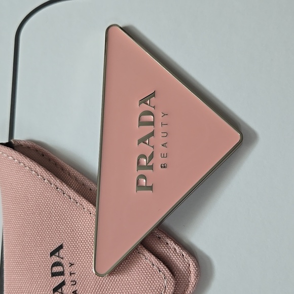 New never used Prada mirror & pouch - Picture 2 of 4